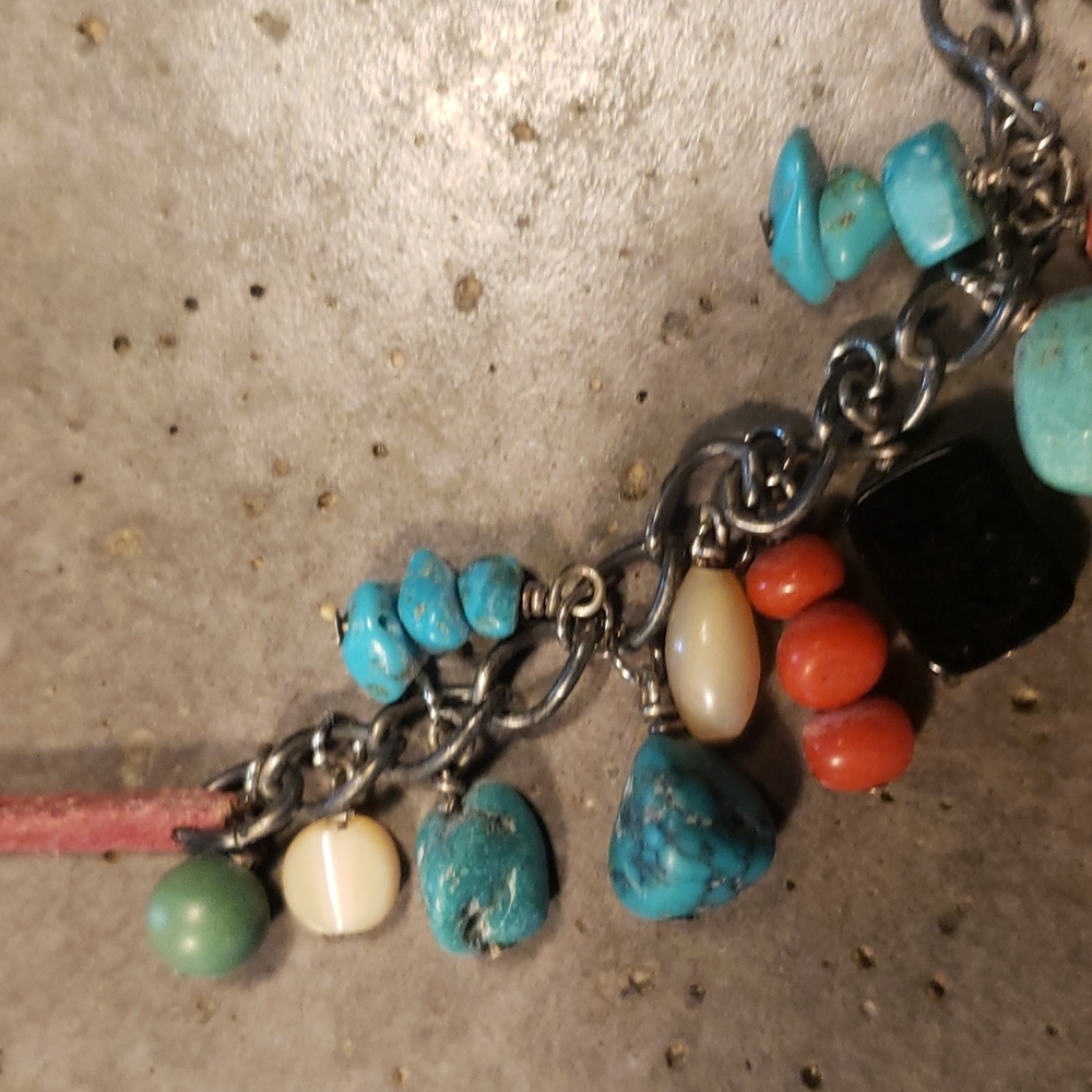 Necklace - Picture 3 of 5